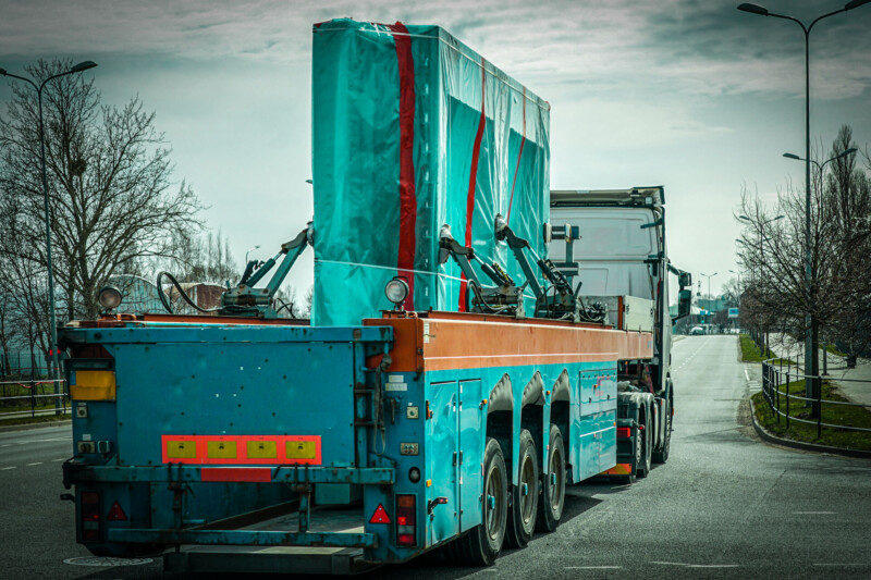 Truck concrete element