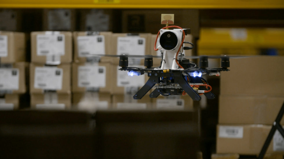 Photo: The drone developed by Flanders Make and IMEC counts the boxes in a warehouse at a speed of 4 m/s