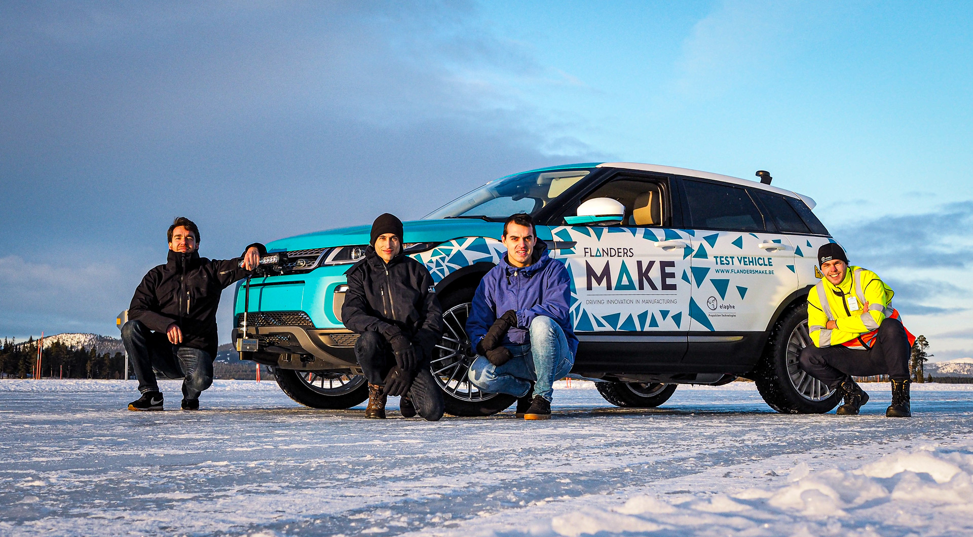 Wintertesting with Range Rover Evoque in Sweden