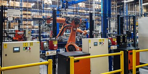 Robots zetten luchtcompressoren in elkaar bij Atlas Copco