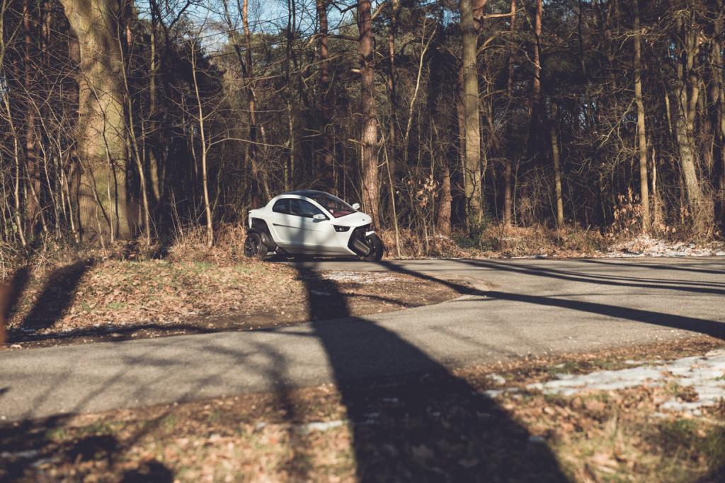 Flemish start-up offers ultimate driving experience through ground-breaking technological innovation.