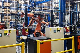 Robots assemble air compressors at Atlas Copco